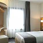 オテル ル ペール レオン ホテル 3*