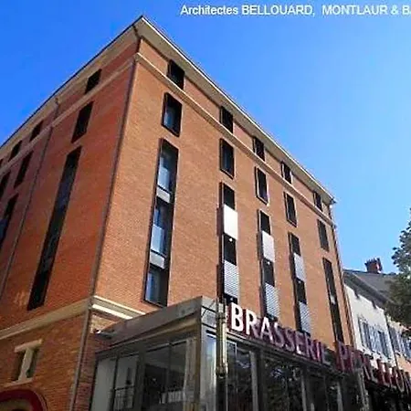Hotel Le Pere Leon 3*