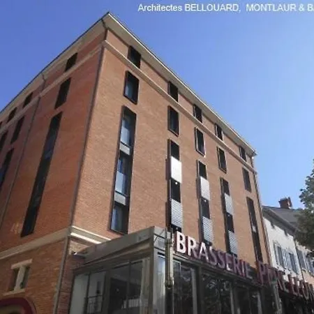 Ξενοδοχείο Le Pere Leon 3*