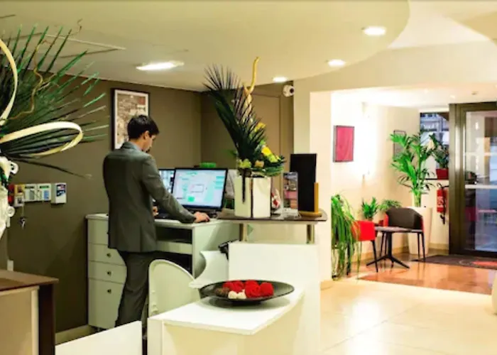 فندق Le Pere Leon