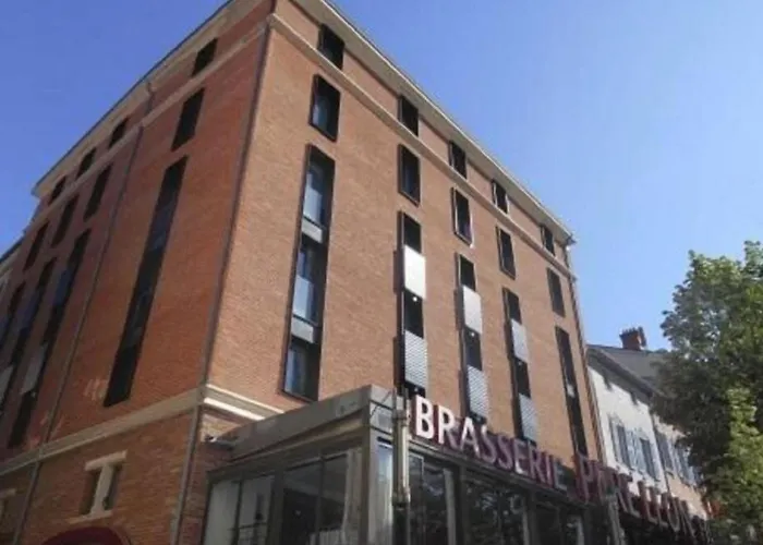 Le Pere Leon تولوز