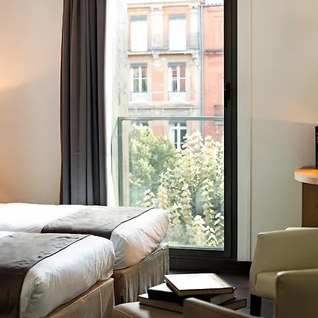 Hotel Le Pere Leon