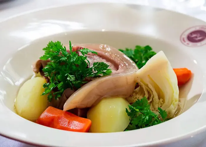 オテル ル ペール レオン